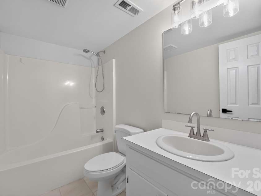 1935 Hamptonwood Road, Rock Hill, SC 29732.  MLS# CAR4410344, YatesRealty ID 41133. 