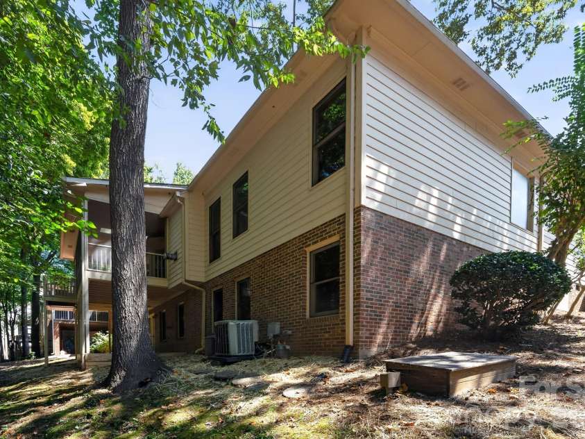 1935 Hamptonwood Road, Rock Hill, SC 29732.  MLS# CAR4410344, YatesRealty ID 41133. 