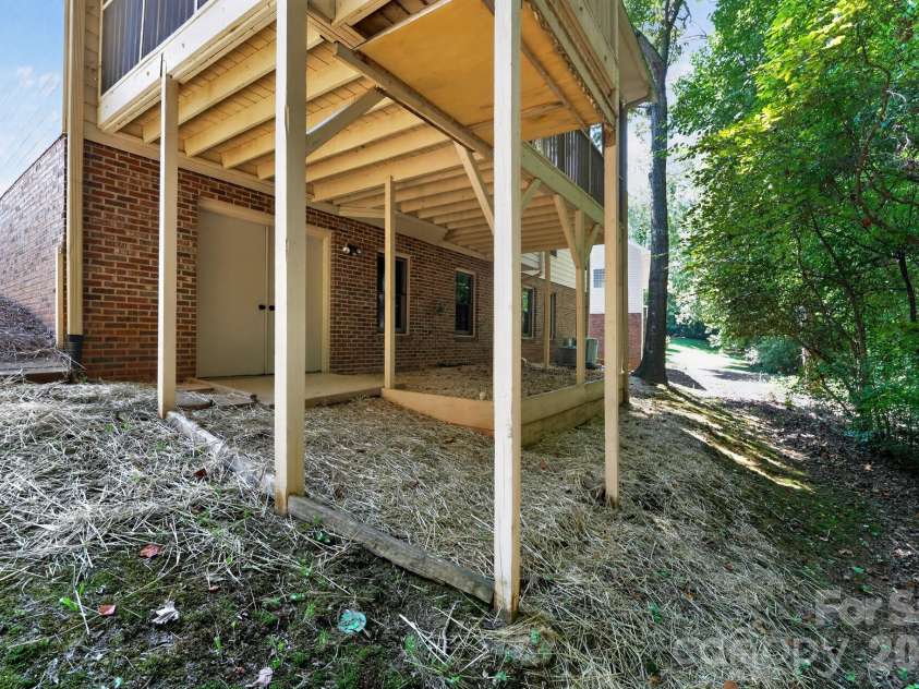 1935 Hamptonwood Road, Rock Hill, SC 29732.  MLS# CAR4410344, YatesRealty ID 41133. 