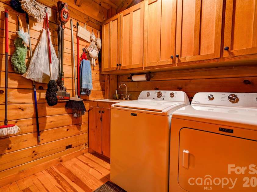 495 Shires Road, Ellenboro, NC 28040.  MLS# CAR4409161, YatesRealty ID 41135. Laundry Room
