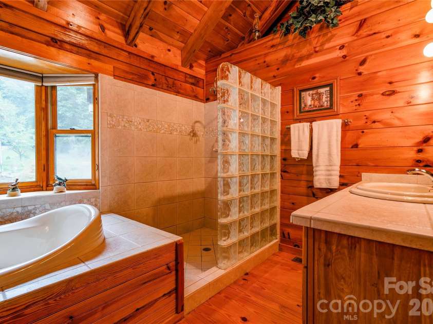 495 Shires Road, Ellenboro, NC 28040.  MLS# CAR4409161, YatesRealty ID 41135. Primary Bathroom