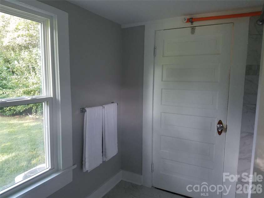 108 Main Street, Wingate, NC 28174.  MLS# CAR4407726, YatesRealty ID 41136. 