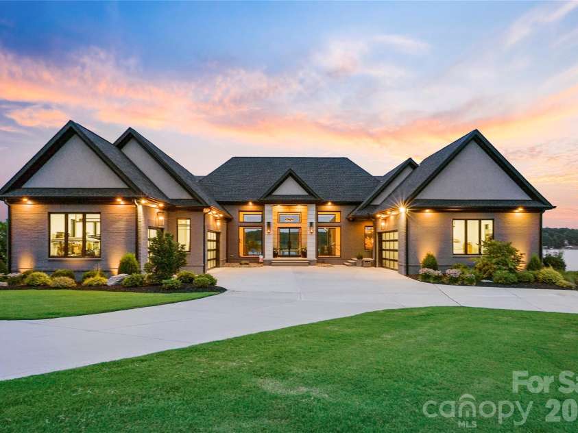 224 Clearwater Court, Norwood, NC 28128.  MLS# CAR4398661, YatesRealty ID 41138. 