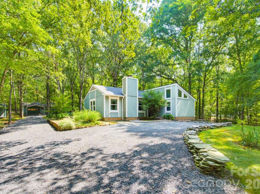 6306 Saddlewood Drive, Waxhaw, NC 28173.  MLS# CAR4406546, YatesRealty ID 41139. 