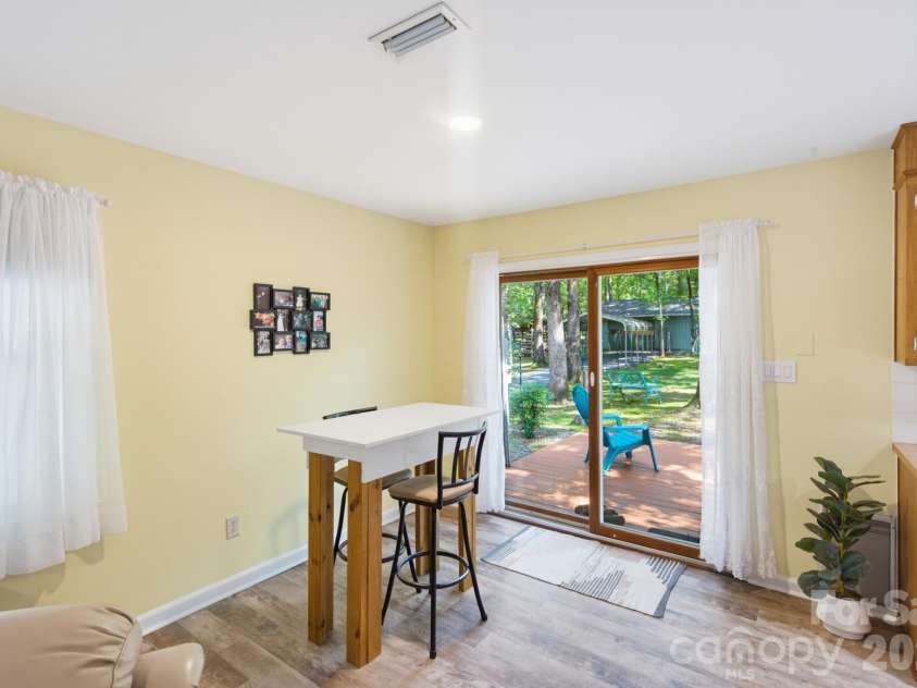 6306 Saddlewood Drive, Waxhaw, NC 28173.  MLS# CAR4406546, YatesRealty ID 41139. 