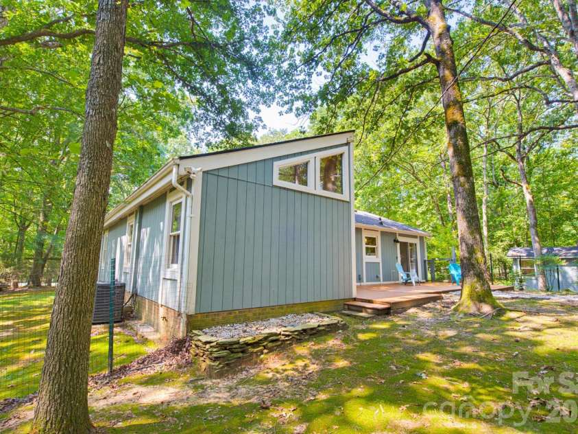 6306 Saddlewood Drive, Waxhaw, NC 28173.  MLS# CAR4406546, YatesRealty ID 41139. 