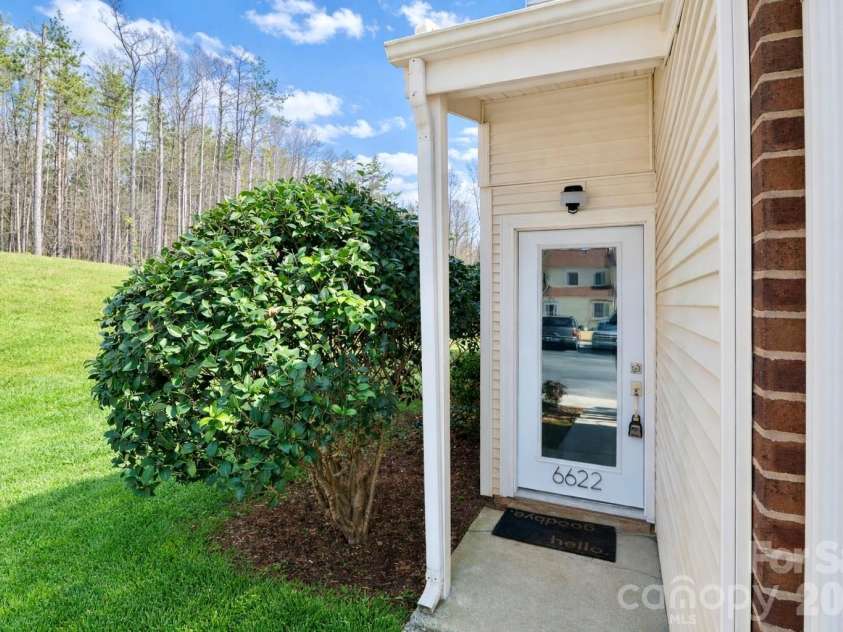 6622 Thermal Road, Charlotte, NC 28211.  MLS# CAR4353317, YatesRealty ID 4114. 