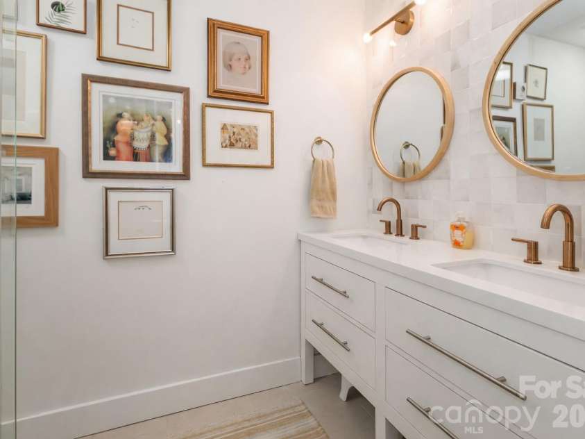 6622 Thermal Road, Charlotte, NC 28211.  MLS# CAR4353317, YatesRealty ID 4114. 