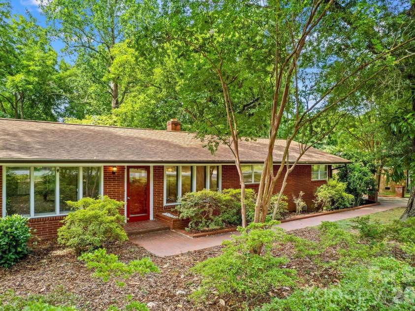 1221 Forestdale Drive, Salisbury, NC 28144.  MLS# CAR4406045, YatesRealty ID 41140. 