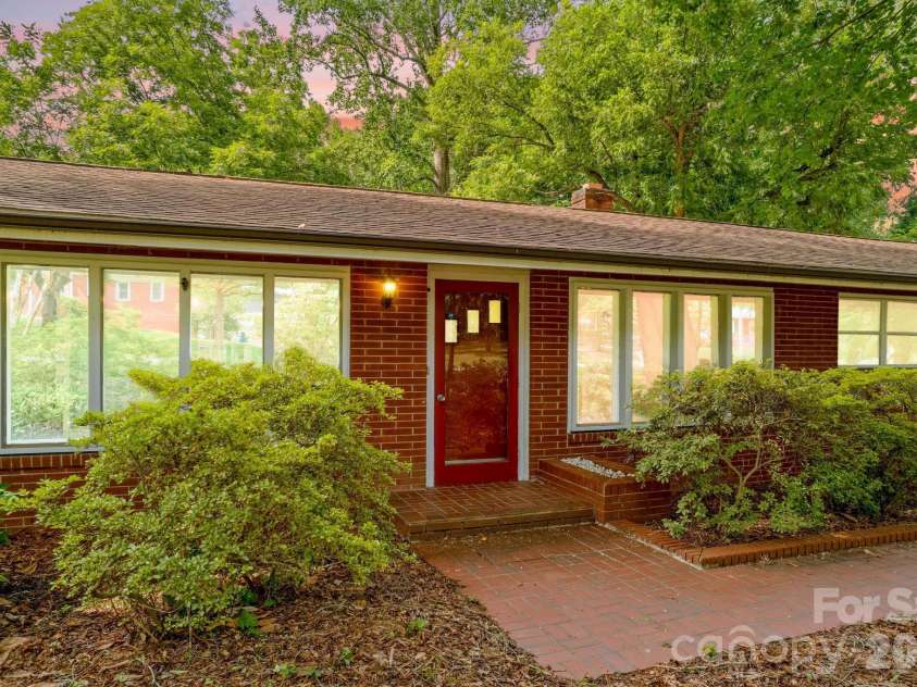 1221 Forestdale Drive, Salisbury, NC 28144.  MLS# CAR4406045, YatesRealty ID 41140. 