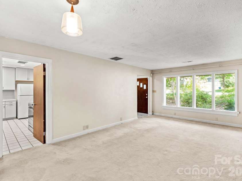 1221 Forestdale Drive, Salisbury, NC 28144.  MLS# CAR4406045, YatesRealty ID 41140. 