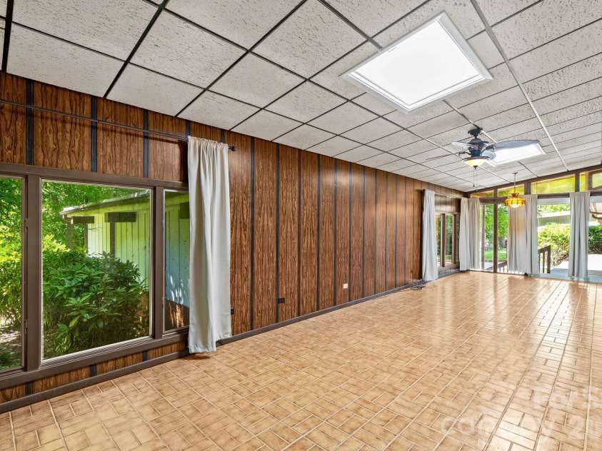 1221 Forestdale Drive, Salisbury, NC 28144.  MLS# CAR4406045, YatesRealty ID 41140. 