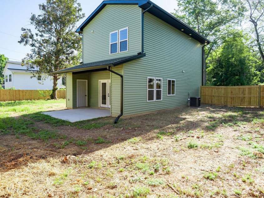 604 Legrand Street, Shelby, NC 28150.  MLS# CAR4404239, YatesRealty ID 41141. 