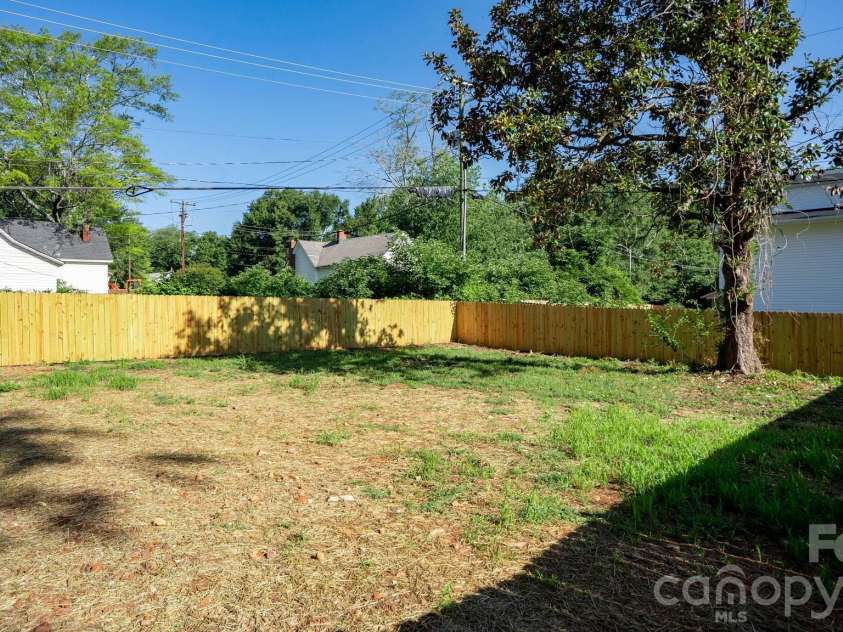 604 Legrand Street, Shelby, NC 28150.  MLS# CAR4404239, YatesRealty ID 41141. 