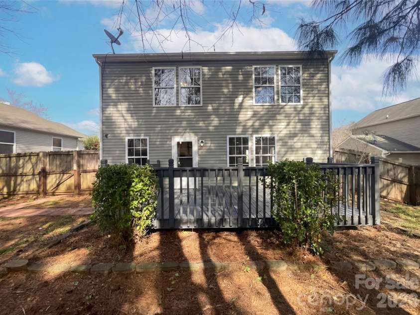 644 Carybrook Court, York, SC 29745.  MLS# CAR4354603, YatesRealty ID 41145. 