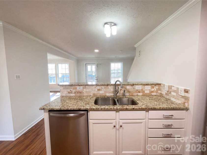 644 Carybrook Court, York, SC 29745.  MLS# CAR4354603, YatesRealty ID 41145. 