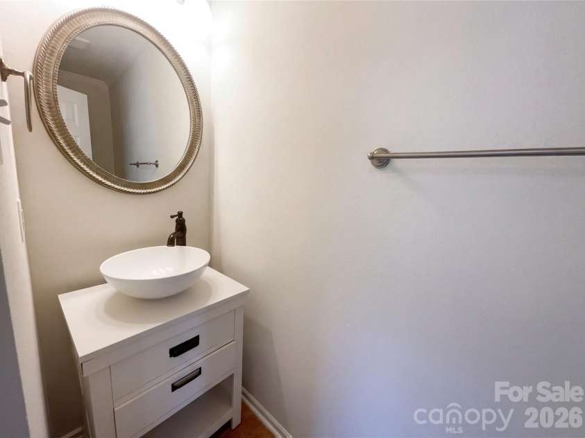 644 Carybrook Court, York, SC 29745.  MLS# CAR4354603, YatesRealty ID 41145. 