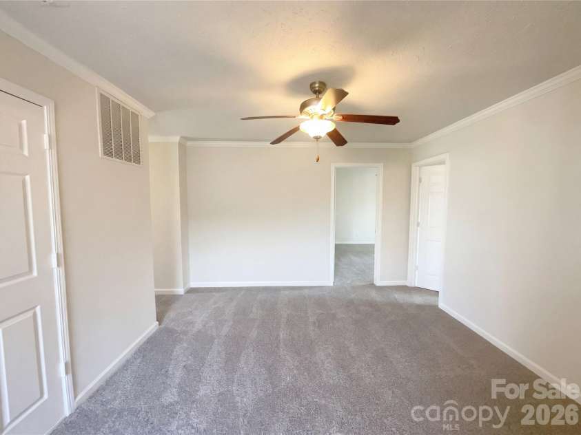 644 Carybrook Court, York, SC 29745.  MLS# CAR4354603, YatesRealty ID 41145. 