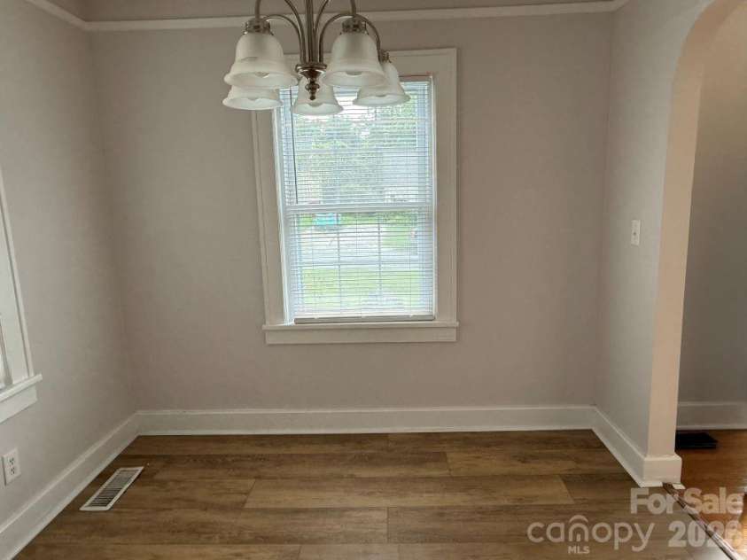 1008 JACKSON Street, Salisbury, NC 28144.  MLS# CAR4410922, YatesRealty ID 41146. DINING ROOM