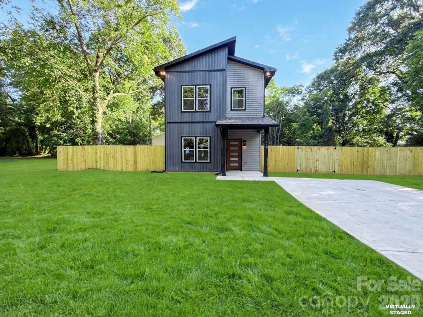 518 Ligon Street, Shelby, NC 28150.  MLS# CAR4404241, YatesRealty ID 41147. 