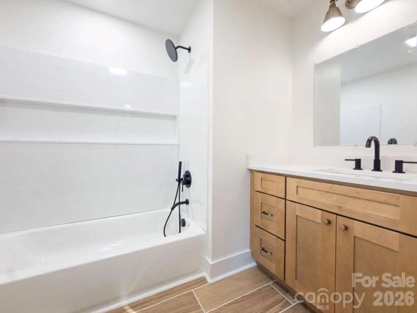 518 Ligon Street, Shelby, NC 28150.  MLS# CAR4404241, YatesRealty ID 41147. 