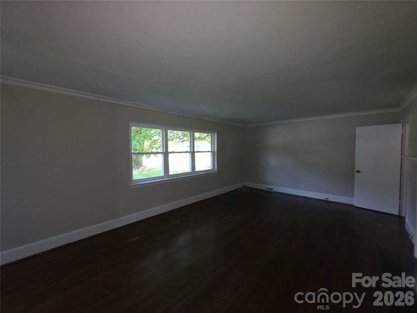 4132 Central Avenue, Charlotte, NC 28205.  MLS# CAR4410443, YatesRealty ID 41148. 