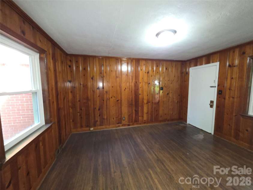 4132 Central Avenue, Charlotte, NC 28205.  MLS# CAR4410443, YatesRealty ID 41148. Den/office