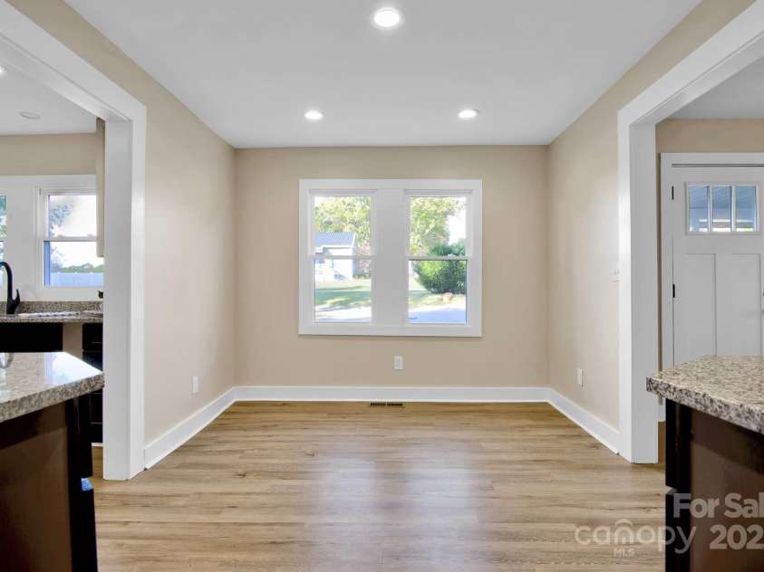 434 Salisbury Street, Denton, NC 27239.  MLS# CAR4318372, YatesRealty ID 4115. 