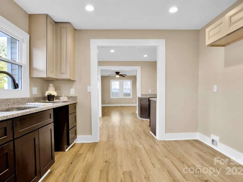 434 Salisbury Street, Denton, NC 27239.  MLS# CAR4318372, YatesRealty ID 4115. 
