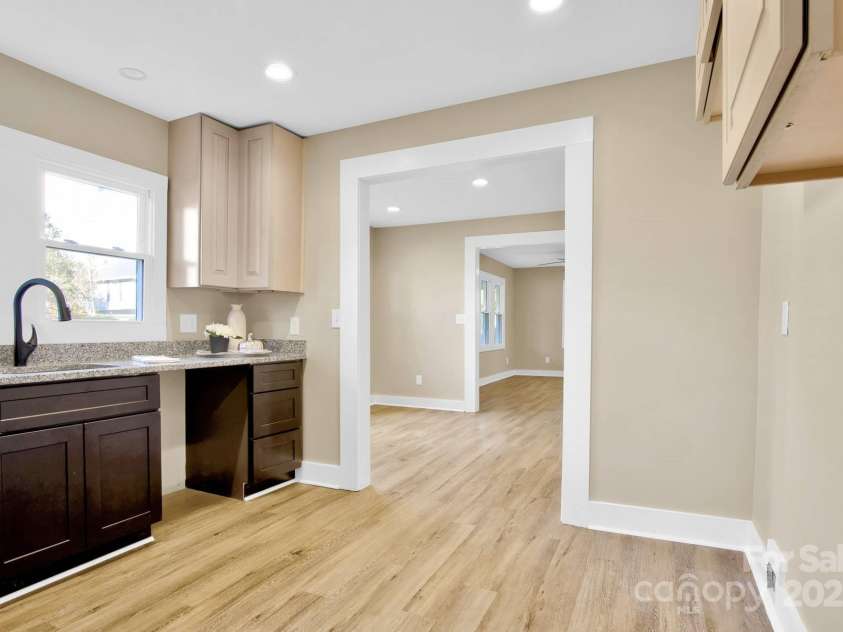 434 Salisbury Street, Denton, NC 27239.  MLS# CAR4318372, YatesRealty ID 4115. 