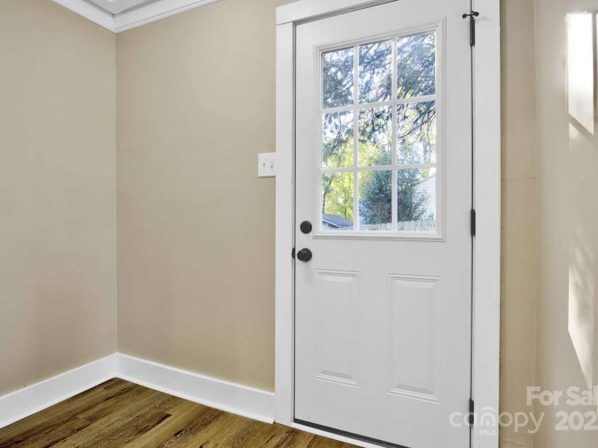 434 Salisbury Street, Denton, NC 27239.  MLS# CAR4318372, YatesRealty ID 4115. 