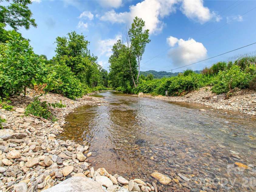 16 Riverside Drive, Barnardsville, NC 28709.  MLS# CAR4396909, YatesRealty ID 41152. 
