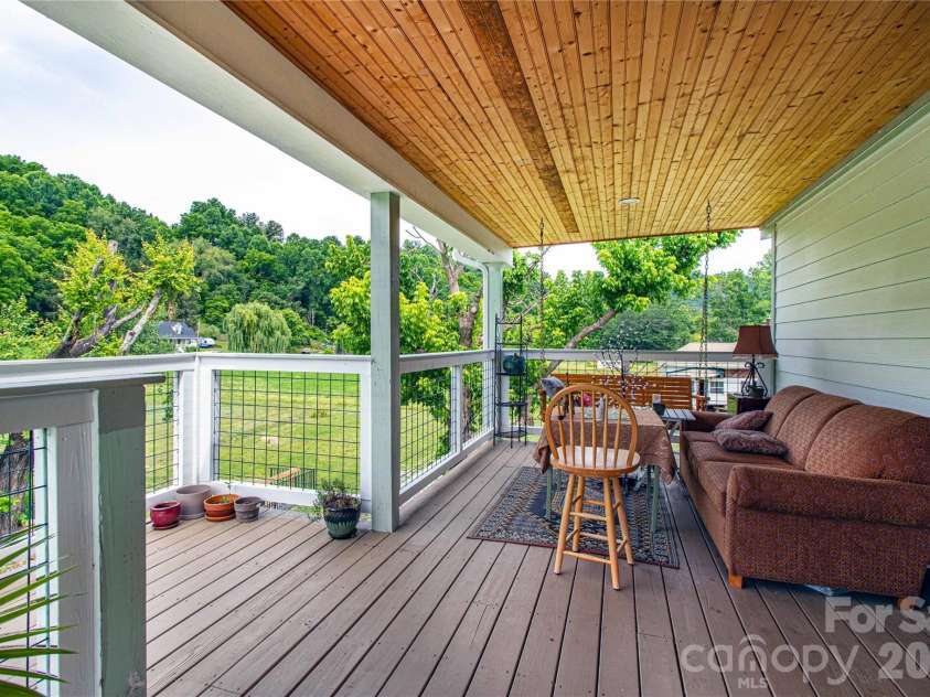 16 Riverside Drive, Barnardsville, NC 28709.  MLS# CAR4396909, YatesRealty ID 41152. 