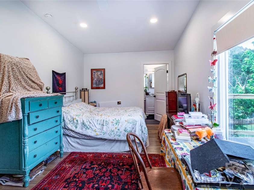 16 Riverside Drive, Barnardsville, NC 28709.  MLS# CAR4396909, YatesRealty ID 41152. 