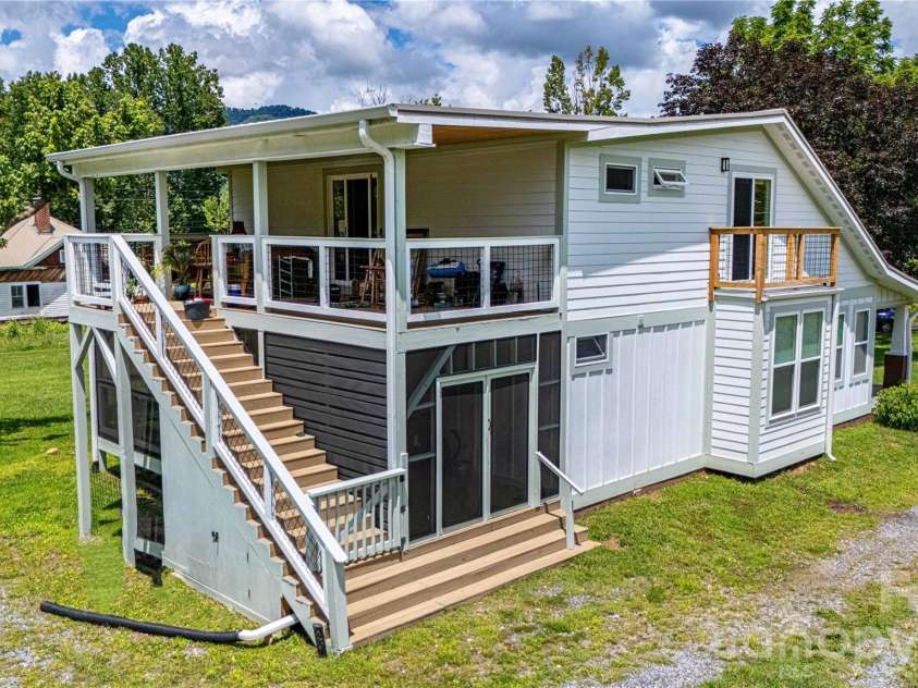 16 Riverside Drive, Barnardsville, NC 28709.  MLS# CAR4396909, YatesRealty ID 41152. 
