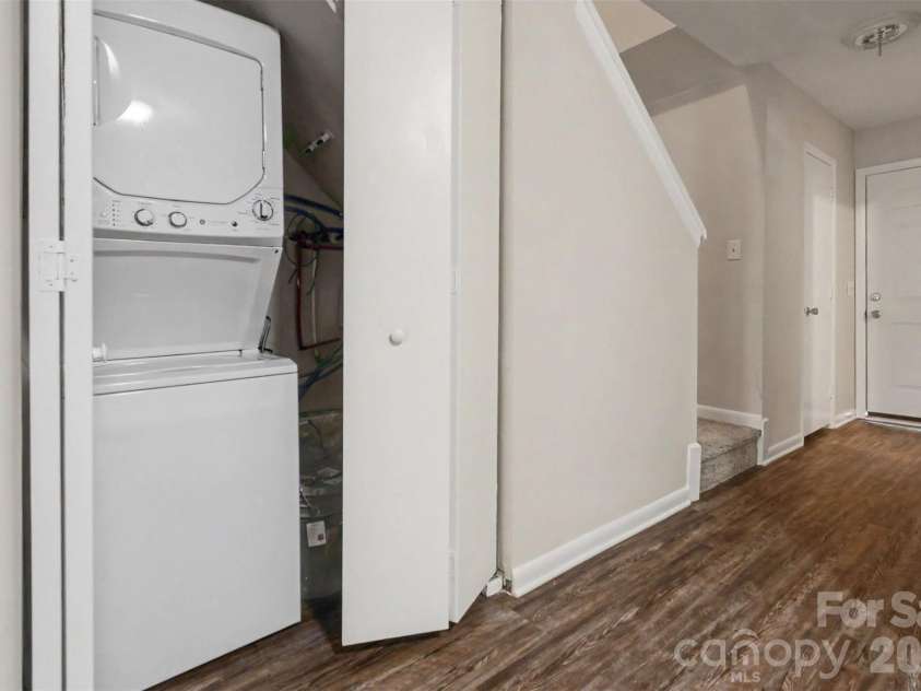 3312 Heathstead Place, Charlotte, NC 28210.  MLS# CAR4405000, YatesRealty ID 41153. NEWER STACK WASHER AND DRYER