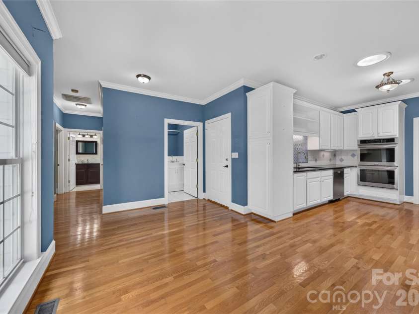 5300 Camilla Lane, Waxhaw, NC 28173.  MLS# CAR4406404, YatesRealty ID 41155. 
