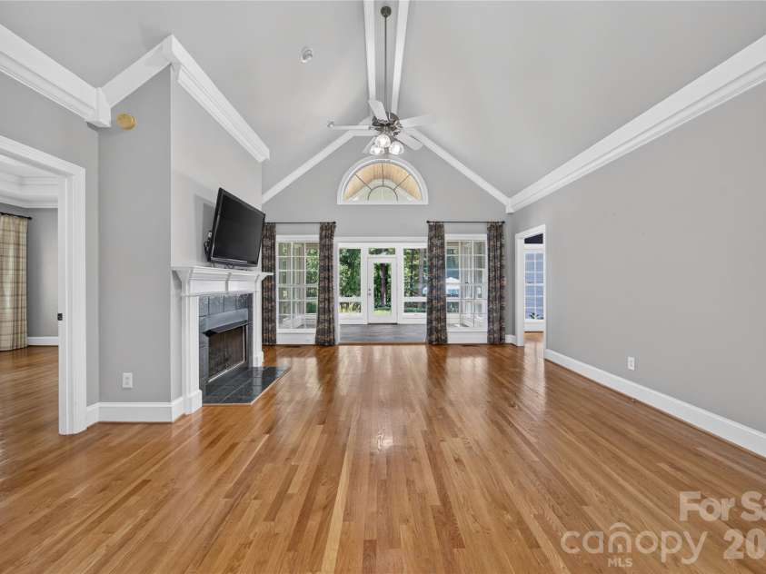 5300 Camilla Lane, Waxhaw, NC 28173.  MLS# CAR4406404, YatesRealty ID 41155. 