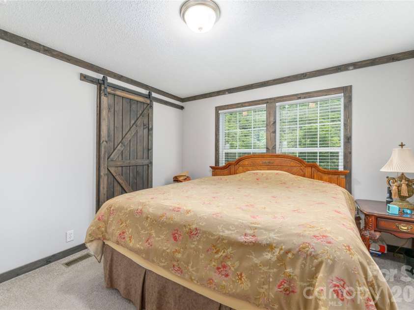 92 Bobcat Road, Maggie Valley, NC 28751.  MLS# CAR4409903, YatesRealty ID 41157. 