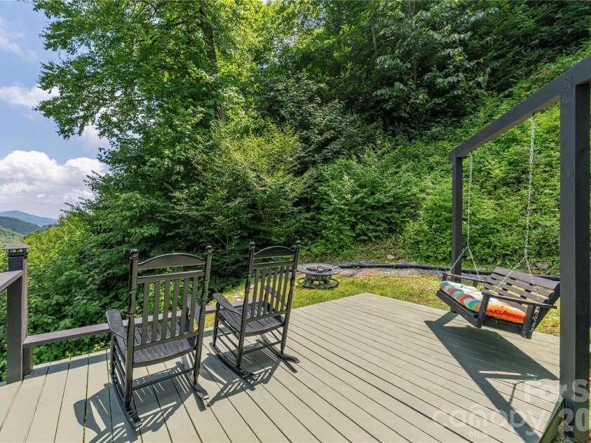 92 Bobcat Road, Maggie Valley, NC 28751.  MLS# CAR4409903, YatesRealty ID 41157. 