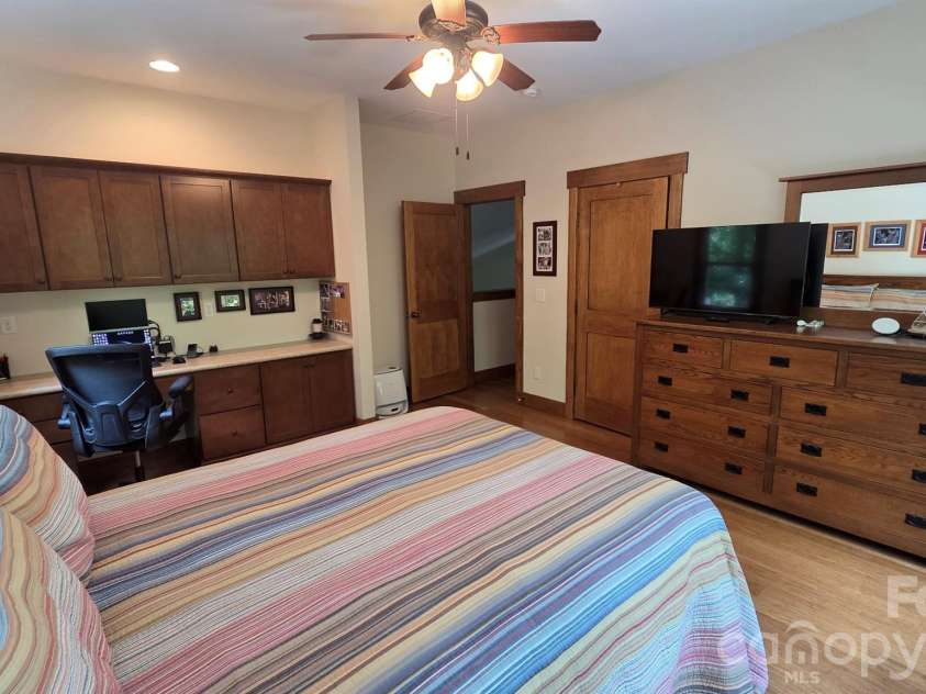 101 Reeds Creek Road, Fairview, NC 28730.  MLS# CAR4409331, YatesRealty ID 41158. Bedroom 2 w/workspace