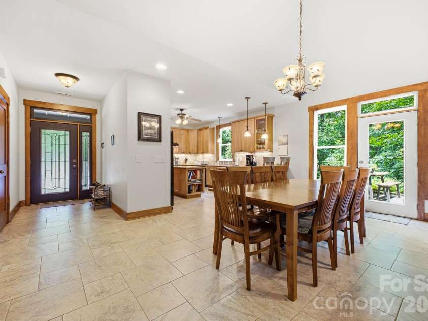 101 Reeds Creek Road, Fairview, NC 28730.  MLS# CAR4409331, YatesRealty ID 41158. Dining Area