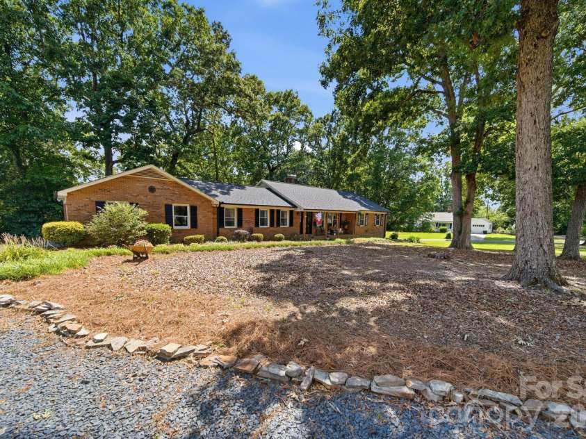 33610 Aaron Road, Albemarle, NC 28001.  MLS# CAR4393136, YatesRealty ID 41161. 