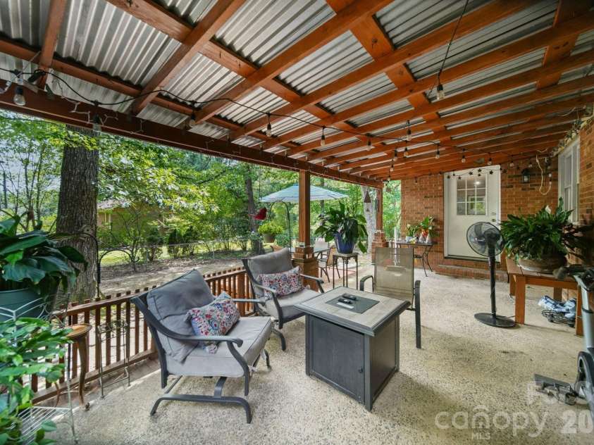 33610 Aaron Road, Albemarle, NC 28001.  MLS# CAR4393136, YatesRealty ID 41161. 