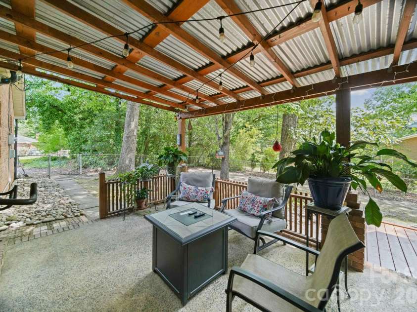 33610 Aaron Road, Albemarle, NC 28001.  MLS# CAR4393136, YatesRealty ID 41161. 