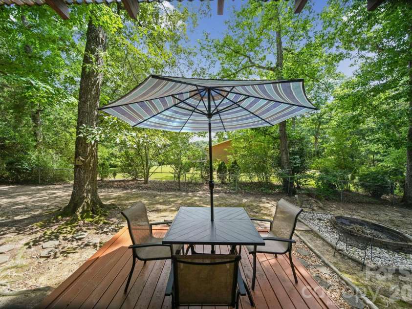 33610 Aaron Road, Albemarle, NC 28001.  MLS# CAR4393136, YatesRealty ID 41161. 