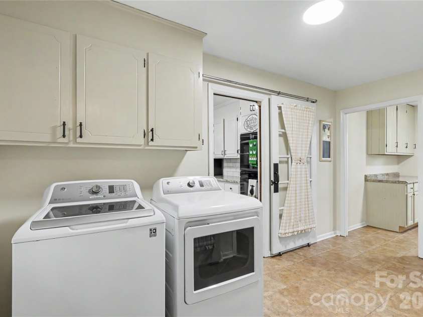33610 Aaron Road, Albemarle, NC 28001.  MLS# CAR4419659, YatesRealty ID 41161. Laundry Room