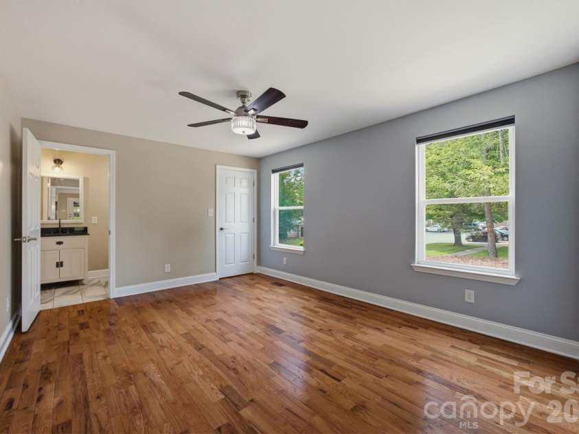 1515 Berkley Street, Lenoir, NC 28645.  MLS# CAR4404445, YatesRealty ID 41162. 