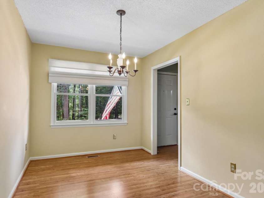 40 Sagebrush Circle, Etowah, NC 28729.  MLS# CAR4409393, YatesRealty ID 41163. 