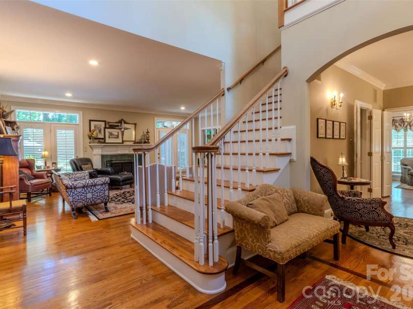 504 Downing Drive, Kings Mountain, NC 28086.  MLS# CAR4409130, YatesRealty ID 41166. 
